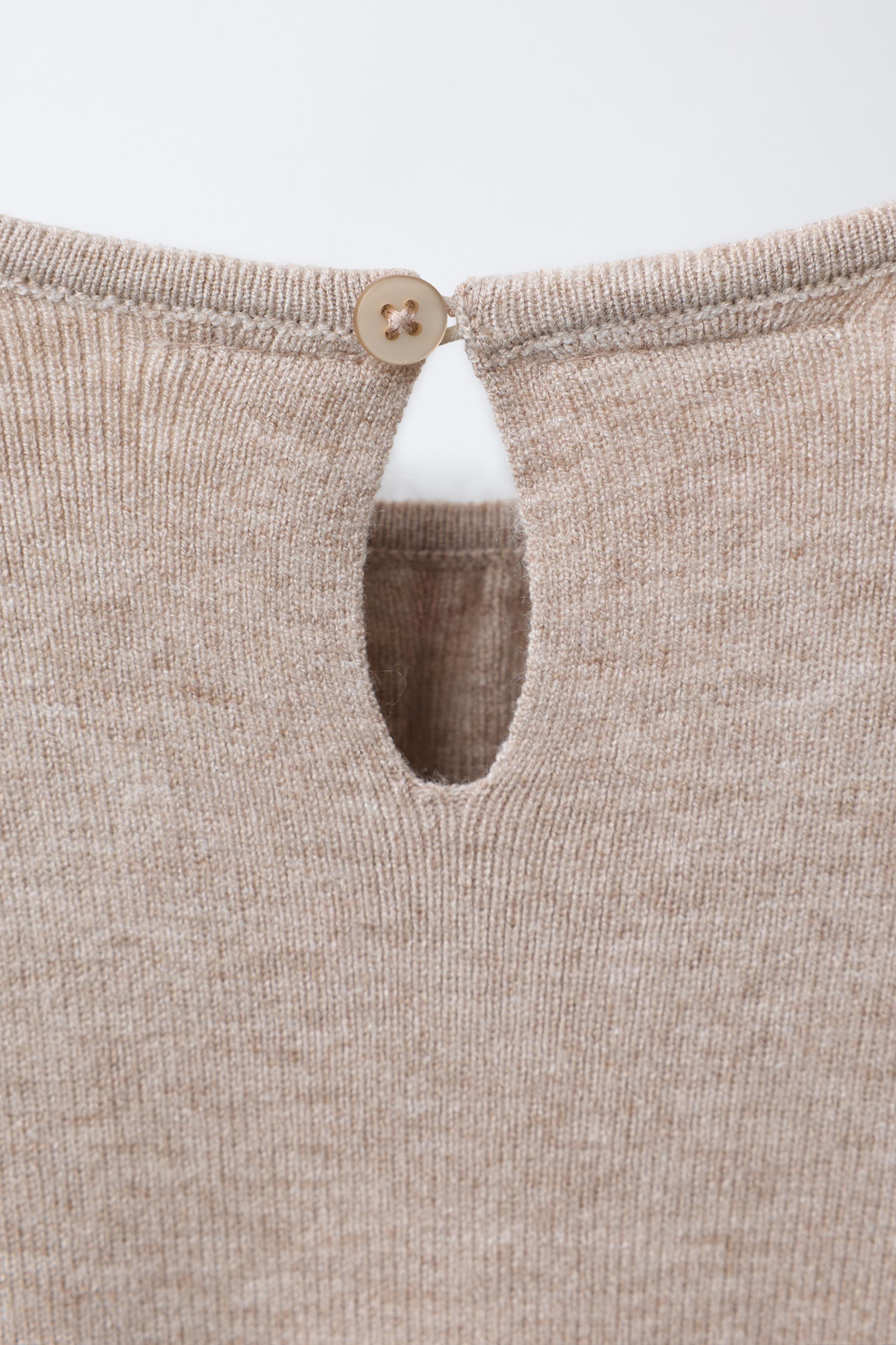 KNIT DRESS WITH BOWS